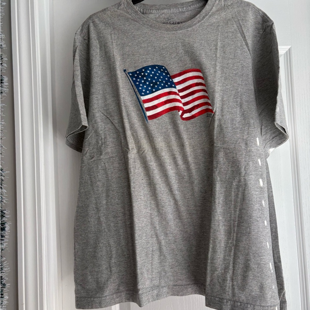 Faded Glory Gray Tee with American Flag